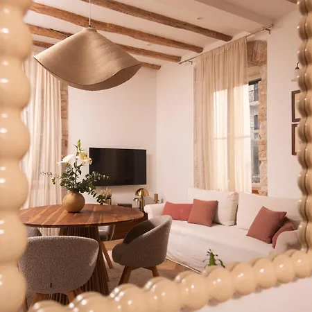 Апартаменты Me Maybe!