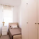 Me Maybe! Apartment *